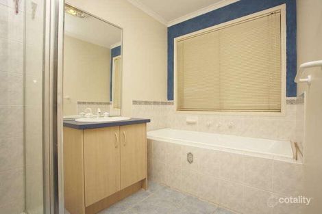 Property photo of 1 Windle Terrace Burnside VIC 3023