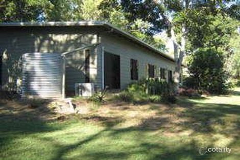 Property photo of 30 Kingfisher Crescent Moore Park Beach QLD 4670