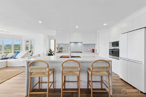 Property photo of 20 Ridgeland Close Boat Harbour NSW 2480