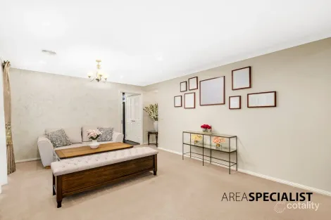 Property photo of 26 Silky Oak Drive Cranbourne VIC 3977