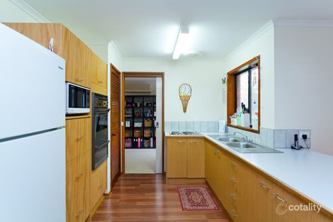 Property photo of 1 James Court Drouin VIC 3818