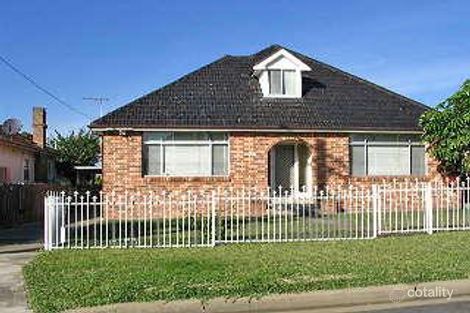 Property photo of 21 Myddleton Avenue Fairfield NSW 2165