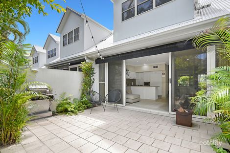 Property photo of 11/103 Salerno Street Surfers Paradise QLD 4217