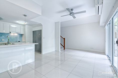 Property photo of 3/62 Fairfield Road Fairfield QLD 4103