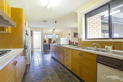 Property photo of 27 Macaulay Street Wetherill Park NSW 2164