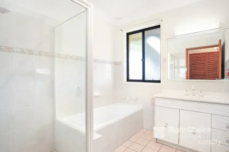 Property photo of 32 Oak Street Albion Park Rail NSW 2527
