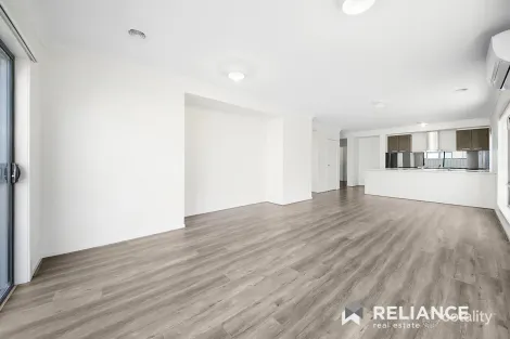 Property photo of 63 Abbeygate Drive Werribee VIC 3030