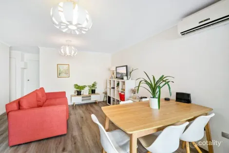 6/5 Rolan Ct, Palm Beach, QLD 4221