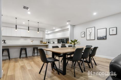 Property photo of 19 Dolomites Drive Truganina VIC 3029