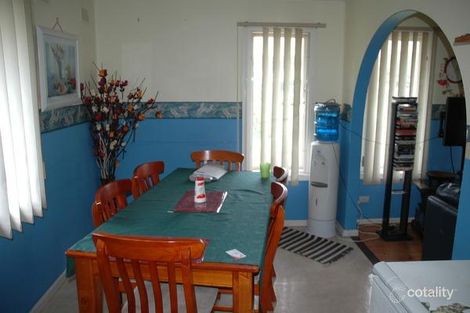 Property photo of 22 Tangaloa Crescent Lethbridge Park NSW 2770