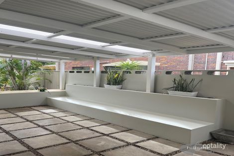 Property photo of 22 Loder Street Biggera Waters QLD 4216