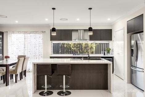 Property photo of 8 McKeown Street Oran Park NSW 2570