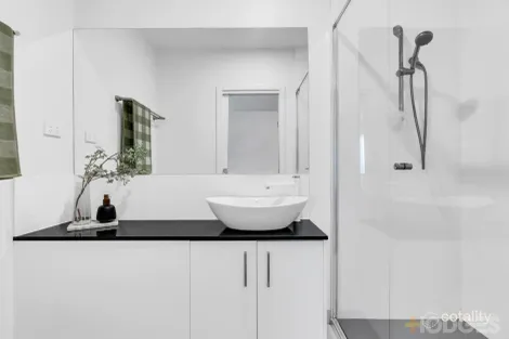 Property photo of 65/76-88 Balcombe Road Mentone VIC 3194