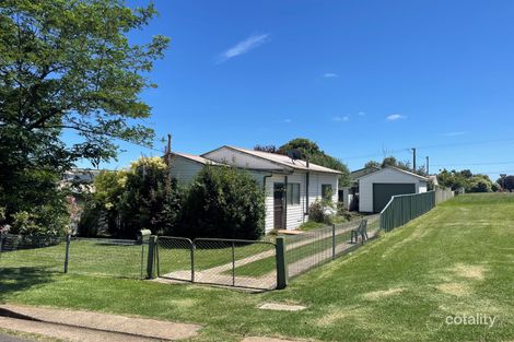 Property photo of 17 Kokoda Street Orange NSW 2800