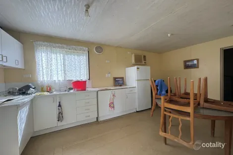 Property photo of 2 Seal Road Boyne Valley QLD 4680