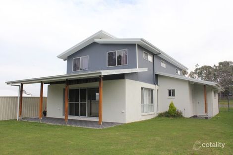 Property photo of 63 Matthews Parade Corindi Beach NSW 2456