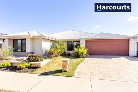 Property photo of 11 Trusty Way Piara Waters WA 6112