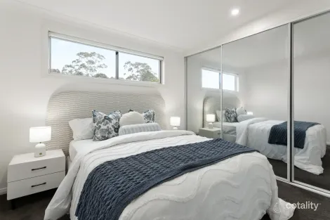 Property photo of 5/9 Sabre Crescent Holsworthy NSW 2173