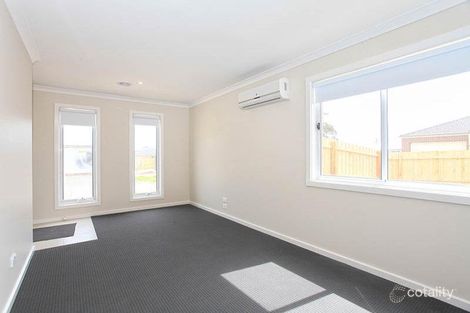 Property photo of 15 Gina Court Kilmore VIC 3764