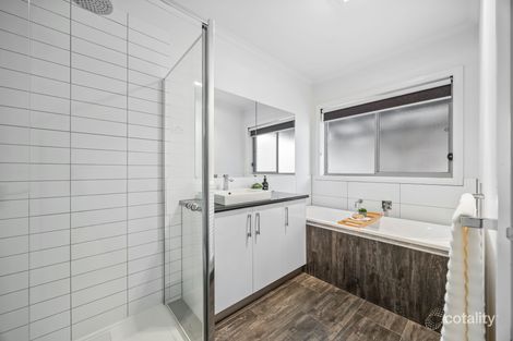 Property photo of 844A Howitt Street Wendouree VIC 3355