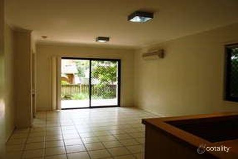 8/82-86 Mein St, Scarborough, QLD 4020