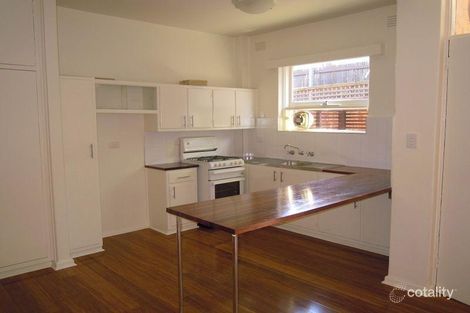 8/12 Robe St, St Kilda, VIC 3182