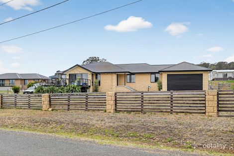 35 Colleen Cres, Primrose Sands, TAS 7173
