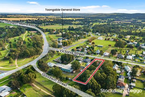 Property photo of 8 Victoria Street Toongabbie VIC 3856