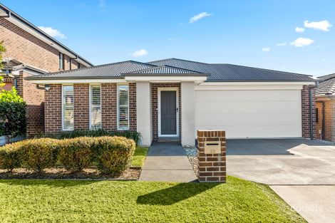 22 Wildflower Cres, Calderwood, NSW 2527