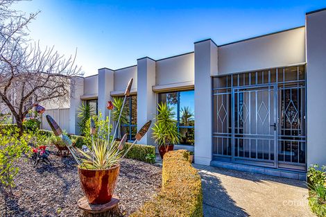 2/1 Hampton Cct, Yarralumla, ACT 2600