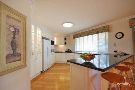 Property photo of 5 Heysen Crest Woodvale WA 6026