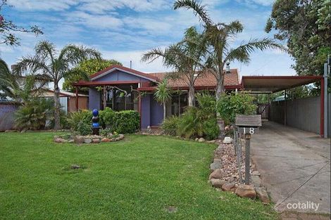 18 De Caux Ave, Port Willunga, SA 5173