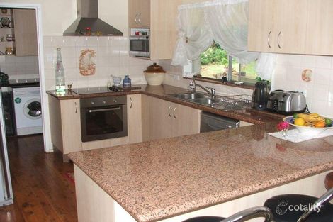 Property photo of 3 Priest Street Rockville QLD 4350