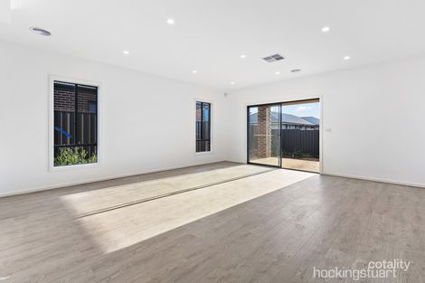 Property photo of 22 Cooney Circuit Kalkallo VIC 3064