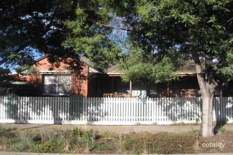 Property photo of 5 Bicknell Court Broadmeadows VIC 3047