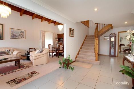 Property photo of 5 Leeds Court Greenvale VIC 3059