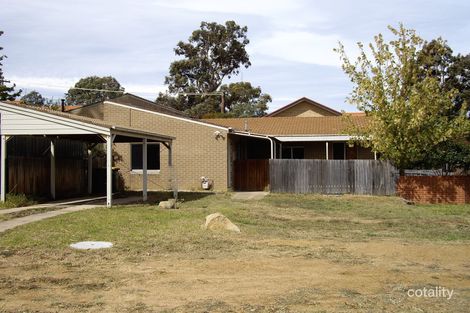 19 Guthridge Cres, Wanniassa, ACT 2903