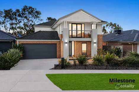 4 Livida Cct, Lyndhurst, VIC 3975