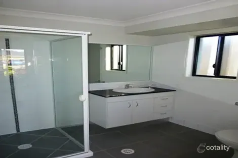 Property photo of 19 Cable Court Blacks Beach QLD 4740