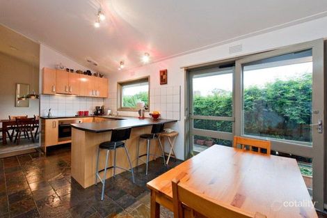 Property photo of 6 Alinga Place Yallambie VIC 3085