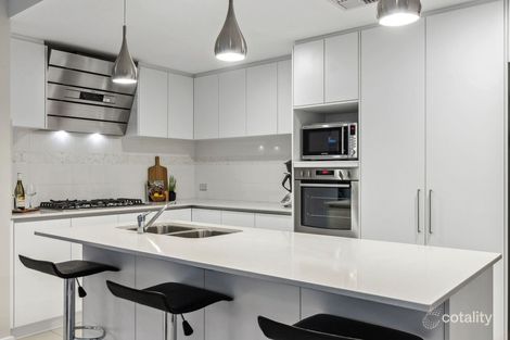 Property photo of 12 Hastie Link Caversham WA 6055