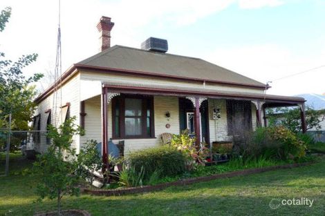 54 Hennessy St, Tocumwal, NSW 2714