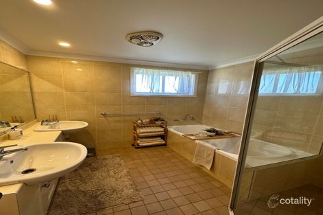 135 Simpson Rd, Yenda, NSW 2681