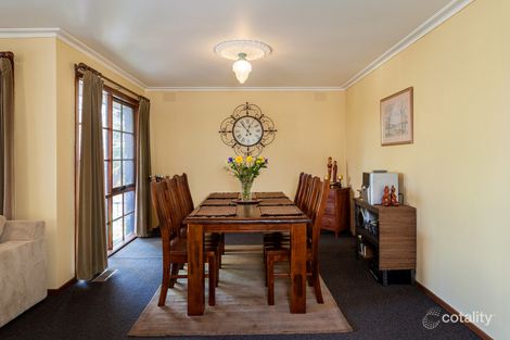 Property photo of 3 Greenleaf Court Eltham North VIC 3095