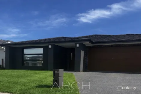 155 Thoroughbred Dr, Clyde North, VIC 3978