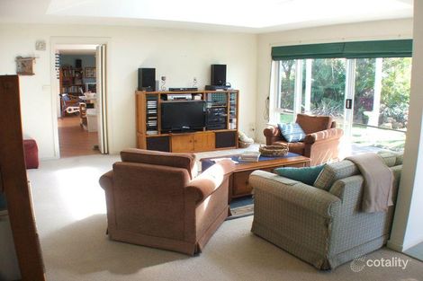 Property photo of 5 Carrabeen Drive Old Bar NSW 2430