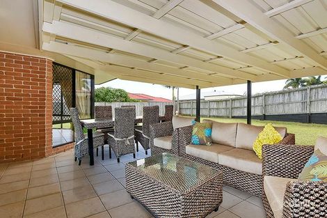 Property photo of 8 Barrington Place Parkinson QLD 4115