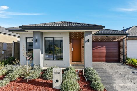 9 Pamir Cct, Clyde North, VIC 3978