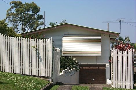 Property photo of 24 Mayfair Street Carina QLD 4152