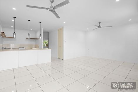 Property photo of 6/20 Springfield Crescent Manoora QLD 4870